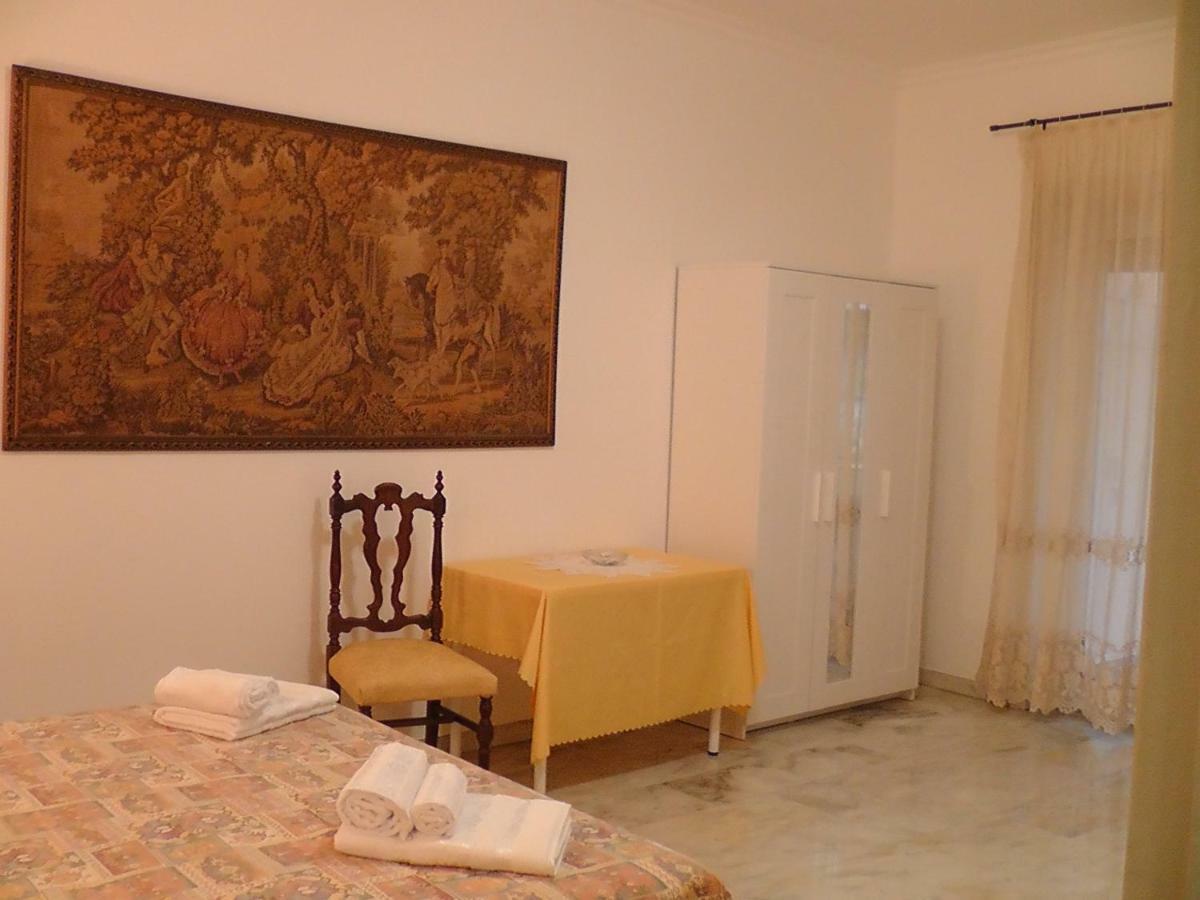 La Casa Di Chiara Lägenhet Rom
